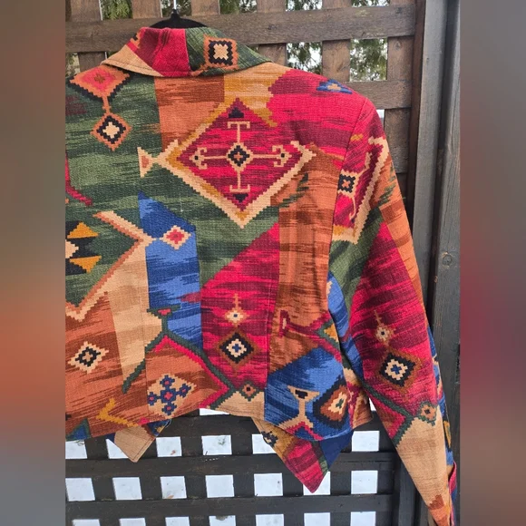 Vintage Cropped Blazer - Picture 10 of 10